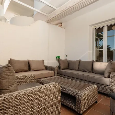 Apartment 2 Bedroom In Golden Mile Marbella
