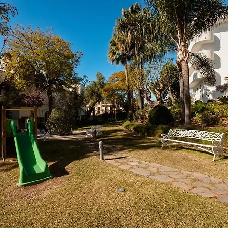 2 Bedroom In Golden Mile * Marbella